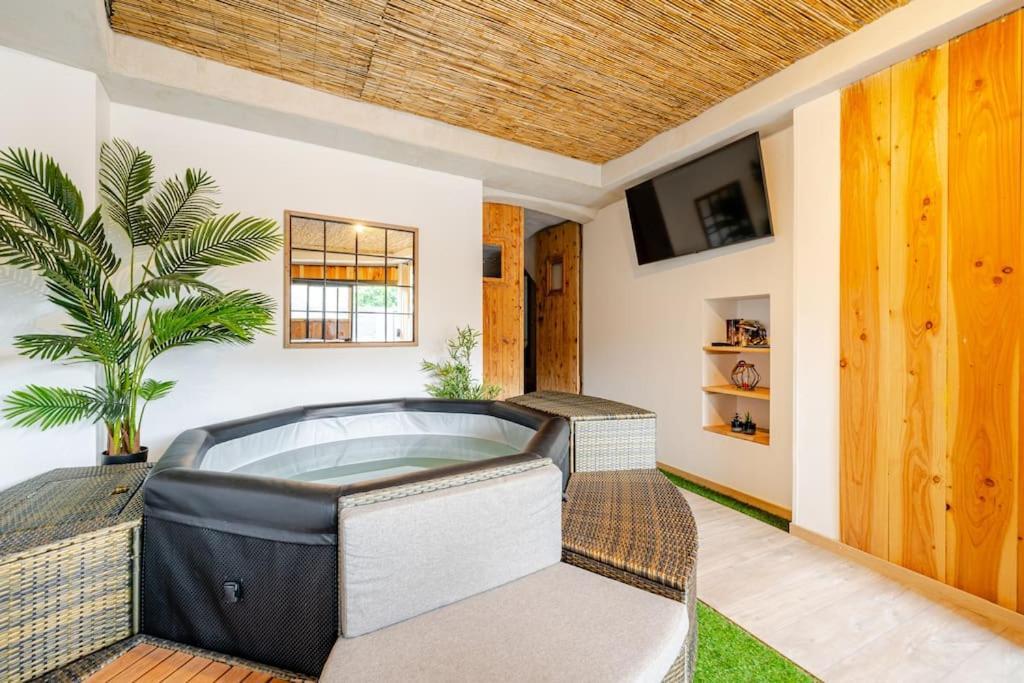 Apartment Nuit Romantique Avec Privatif *