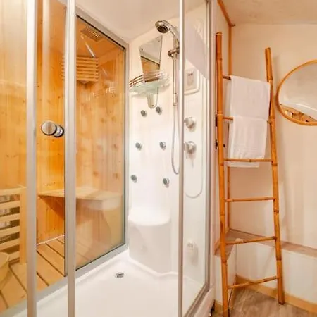 Nuit Romantique Avec Spa Privatif Meilhaud Exterior foto
